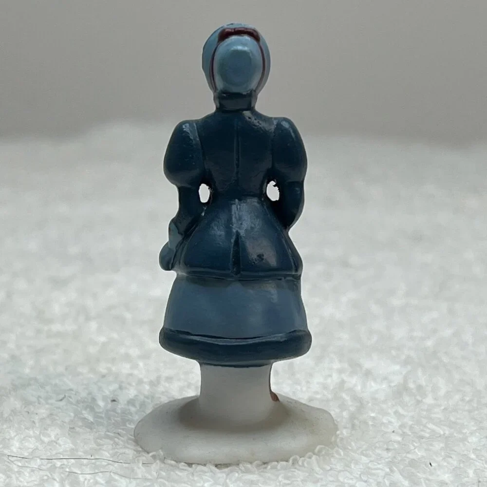 Dept 56 David Copperfield Characters - Agnes - Dickens Loose Figurine - 1989 - Picture 5 of 6